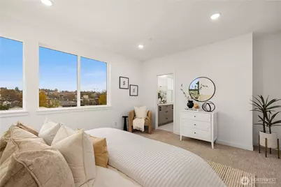 6538 D Latona Avenue NE, Seattle, WA 98115 - Photo 19