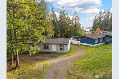 110 E Huckleberry Drive, Grapeview, WA 98546 - Photo 3