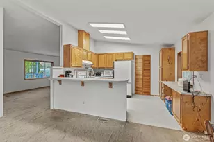 5400 Meeker Dr, Kalama, WA 98625 - Photo 9