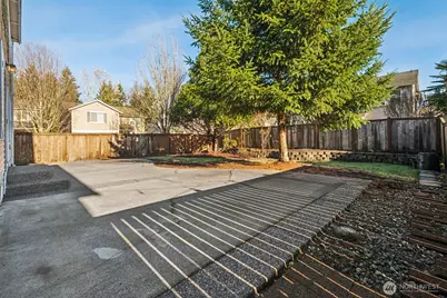 24028 235th Avenue SE, Maple Valley, WA 98038 - Photo 27