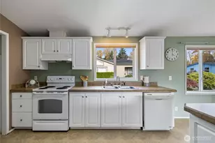 15302 122nd Ave Ct E, Puyallup, WA 98374 - Photo 9