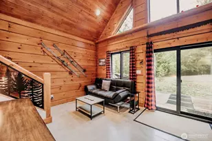 15033 Welcome Rd, Glacier, WA 98244 - Photo 11