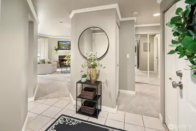 12044 100th Avenue NE #H103, Kirkland, WA 98034 - Photo 3