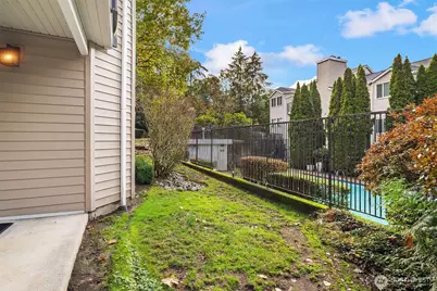 12044 100th Avenue NE #H103, Kirkland, WA 98034 - Photo 19