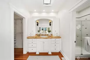 2446 Queen Anne Ave N, Seattle, WA 98109 - Photo 19