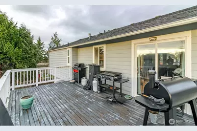 249 S Elsa Street, Buckley, WA 98321 - Photo 31