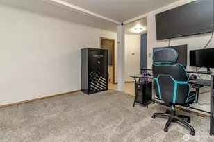 249 S Elsa St, Buckley, WA 98321 - Photo 7