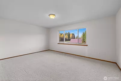 236 Easton Avenue W, Eatonville, WA 98328 - Photo 23