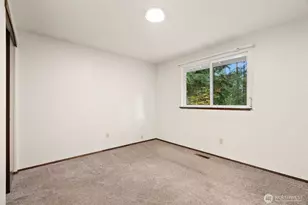 4600 NW 82nd St, Silverdale, WA 98383 - Photo 25