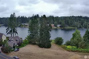 40 E Lakeshore Dr, Allyn, WA 98524 - Photo 1