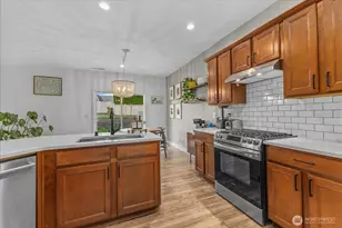 28500 71st Dr NW, Stanwood, WA 98292 - Photo 9