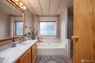 1132 NE C Rd, Moses Lake, WA 98837 - Photo 19