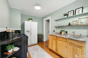 6008 SW Stevens St, Seattle, WA 98116 - Photo 11