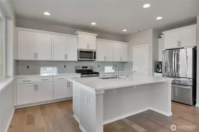 12478 SE 301st Place, Auburn, WA 98092 - Photo 15