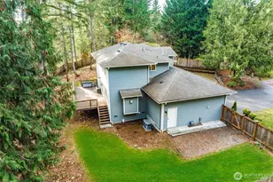 27831 NE 30th St, Redmond, WA 98053 - Photo 37