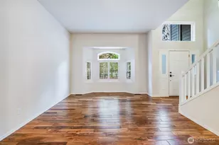 27831 NE 30th St, Redmond, WA 98053 - Photo 7