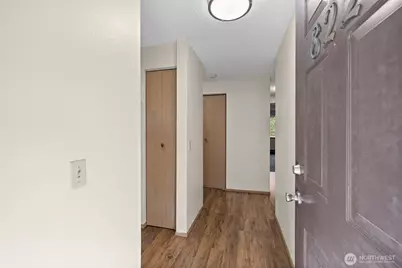 1239 SW 132nd Lane #822, Burien, WA 98146 - Photo 9