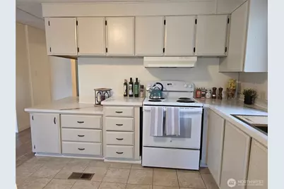 11436 SE 208th Street #134, Kent, WA 98031 - Photo 3