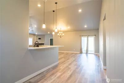 352 E Davis Street, Connell, WA 99326 - Photo 11