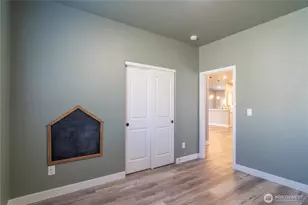 352 E Davis St, Connell, WA 99326 - Photo 33