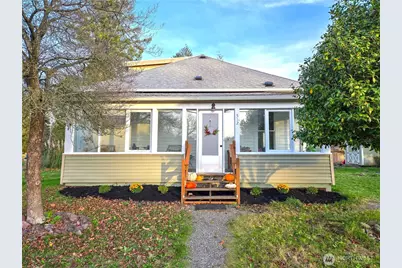 512 1st Street S, Sultan, WA 98294 - Photo 1