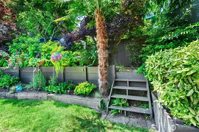 3439 24th Avenue W, Seattle, WA 98199 - Photo 37
