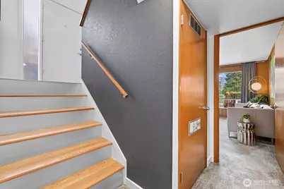 3439 24th Avenue W, Seattle, WA 98199 - Photo 21