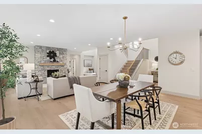 8427 200th Street SW, Edmonds, WA 98026 - Photo 3