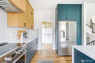 3757 SW Austin St, Seattle, WA 98126 - Photo 17