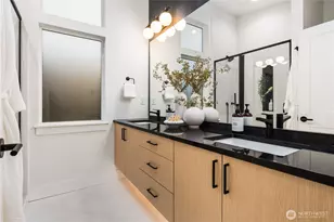 3417 48th Ave SW, Seattle, WA 98116 - Photo 35