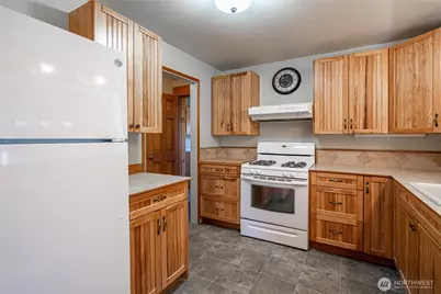 145 N Harris Avenue, Manson, WA 98831 - Photo 9