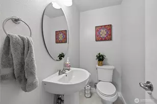 2633 N Bristol St, Tacoma, WA 98407 - Photo 15