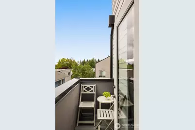 1625 B 21st Avenue, Seattle, WA 98122 - Photo 17