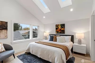 8003 25th Avenue NW, Seattle, WA 98117 - Photo 19