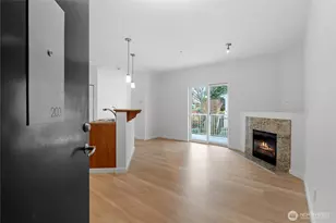 2840 SW Raymond St, Seattle, WA 98126 - Photo 3