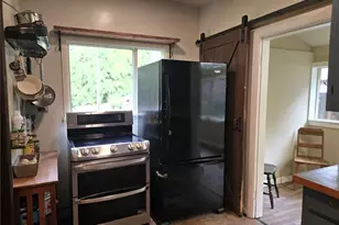 180 Skyline Dr, Port Angeles, WA 98362 - Photo 11