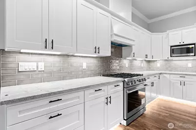 6301 Cooper Point Road NW, Olympia, WA 98502 - Photo 9