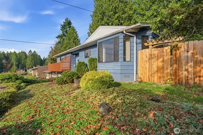 2305 Burcham Street, Kelso, WA 98626 - Photo 9