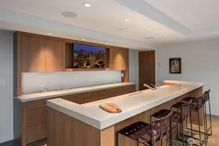 4911 NE Laurelcrest Ln, Seattle, WA 98105 - Photo 29