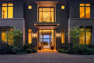 4911 NE Laurelcrest Ln, Seattle, WA 98105 - Photo 5