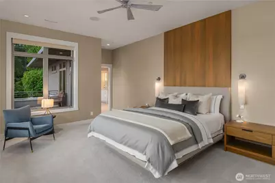 4911 NE Laurelcrest Lane, Seattle, WA 98105 - Photo 21