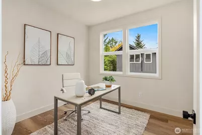 817 18th Avenue W, Kirkland, WA 98033 - Photo 13