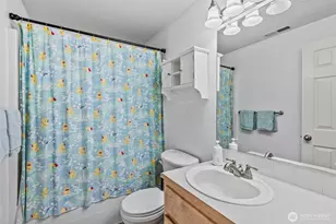 2410 N Heron Dr, Ridgefield, WA 98642 - Photo 29