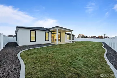 7838 NE Blue Jay Dr, Moses Lake, WA 98837 - Photo 35