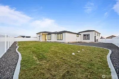 7838 NE Blue Jay Dr, Moses Lake, WA 98837 - Photo 37