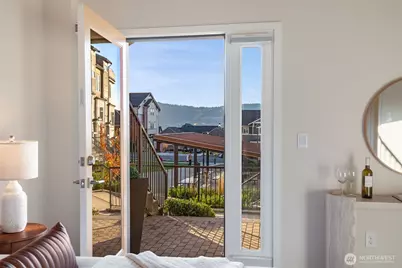 960 6th Walk NE, Issaquah, WA 98029 - Photo 31