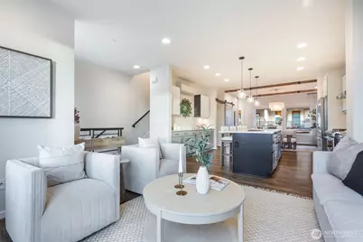 960 6th Walk NE, Issaquah, WA 98029 - Photo 3