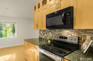 21307 48th Ave W, Mountlake Terrace, WA 98043 - Photo 7