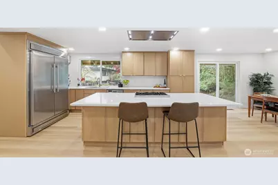 14837 SE Fairwood Boulevard, Renton, WA 98058 - Photo 5