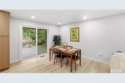 14837 SE Fairwood Boulevard, Renton, WA 98058 - Photo 9